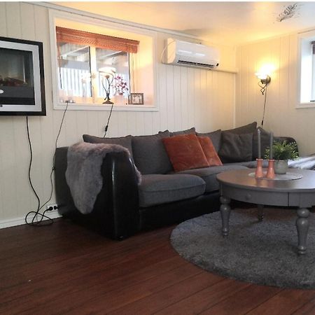 אנדנס Sentral Studioleilighet Ved Stranden Og Hvalsenter Nb Ma Vaskes Etter Endt Leie Eller Betale Rengjoringshjelpen 500 Kr מראה חיצוני תמונה